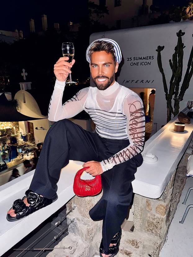 Odmor u stilu Marka Grubnića: Skupe torbice, leopard uzorci i vrela zabava na Mikonosu...