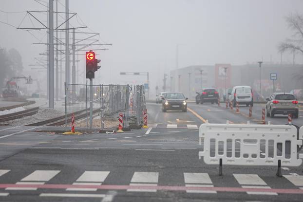 Radovi na Sarajevskoj cesti, proširenje ceste i gradnja nove tramvajske rute