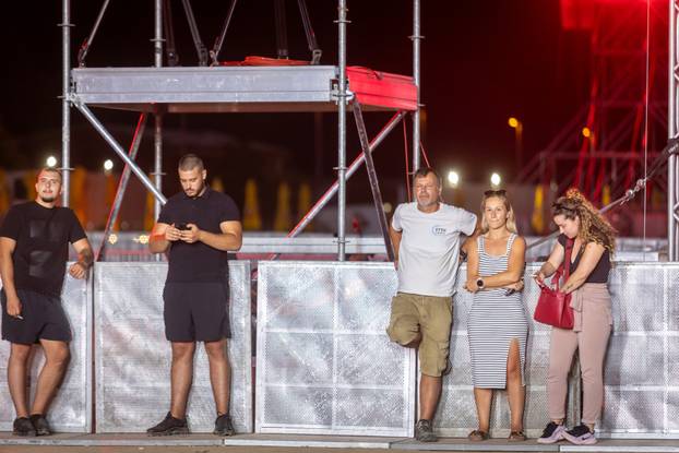 Vukovar: Posljednje pripreme uoči koncerta Marka Perkovića Thompsona