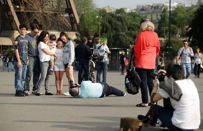 Strani turisti će u Francuskoj morati sami plaćati testiranje