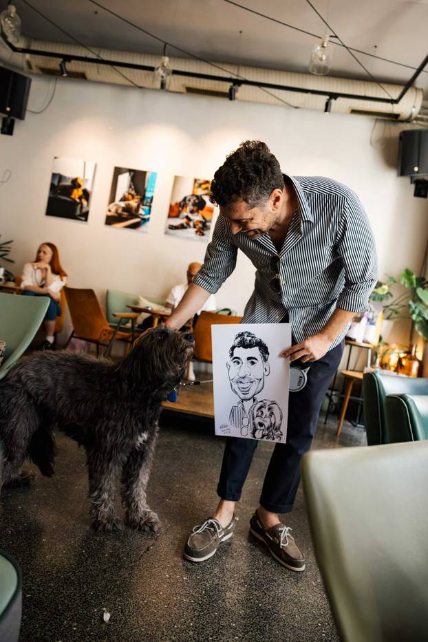FOTO Ako vas ovi prizori danas ne raznježe, ništa neće: Psi i vlasnici uživali u Dogs' Caffeu
