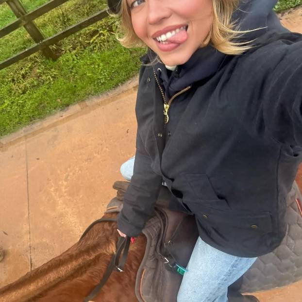 FOTO Sydney Sweeney novim je fotkama izludila fanove! 'Dečki, fotka broj 10 je ona koju tražite'