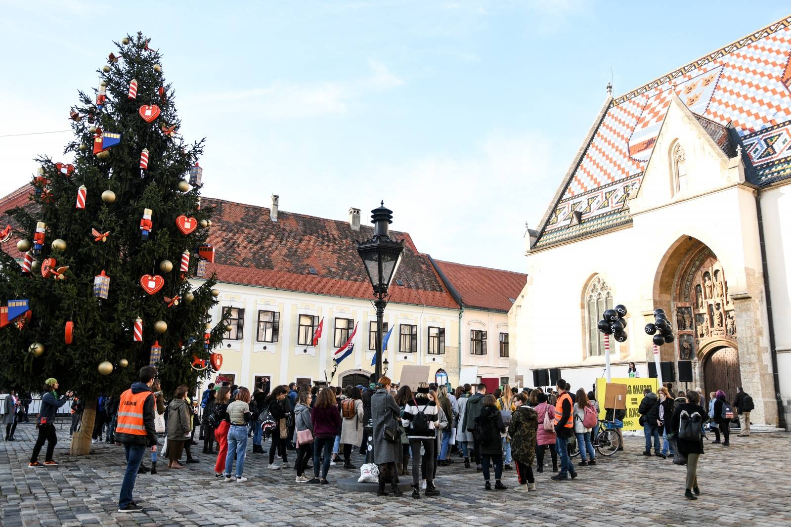 Zagreb: Na Trgu svetog Marka održan prosvjed za klimu