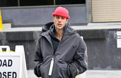 Nakon četiri godine glazbene pauze, Justin Bieber izbacio novi album pod nazivom 'Swag'