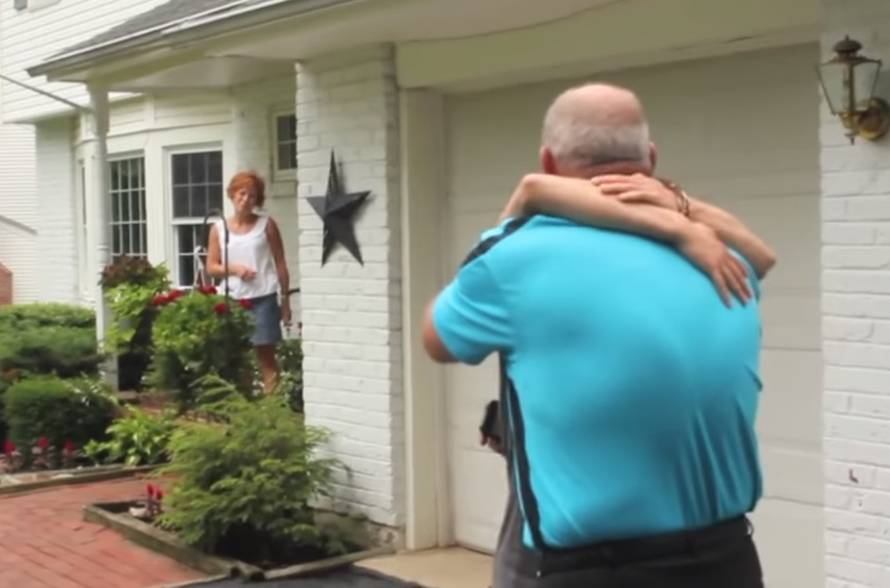 Očuh prodao Porsche da plati vjenčanje, iznenadila ga novim