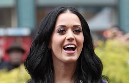 Katy Perry tulumom slavi godišnjicu propalog braka