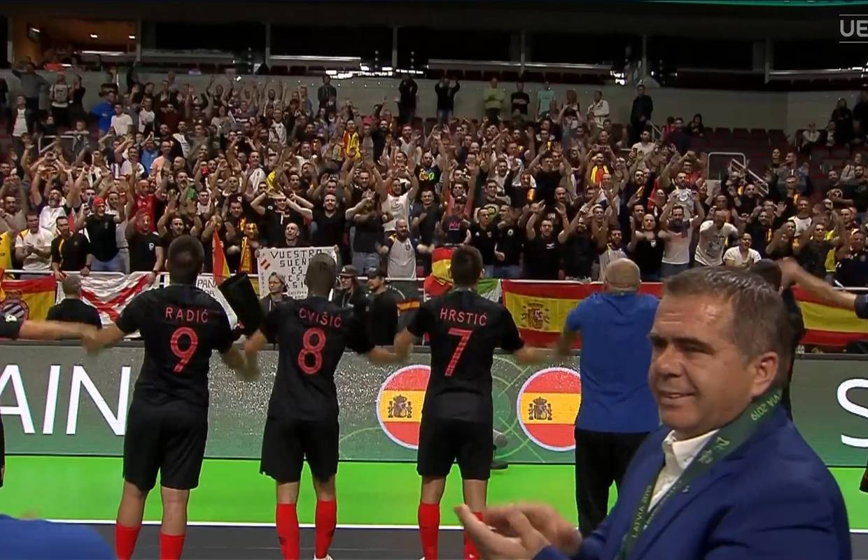 Španjolci skandirali uplakanim Hrvatima: "Croacia! Croacia!"