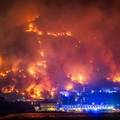 Ogromna &scaron;teta: U po&zcaron;aru kod Omi&scaron;a u potpunosti izgorjelo 28 ku&cacute;a, 106 vozila, 45 plovila...