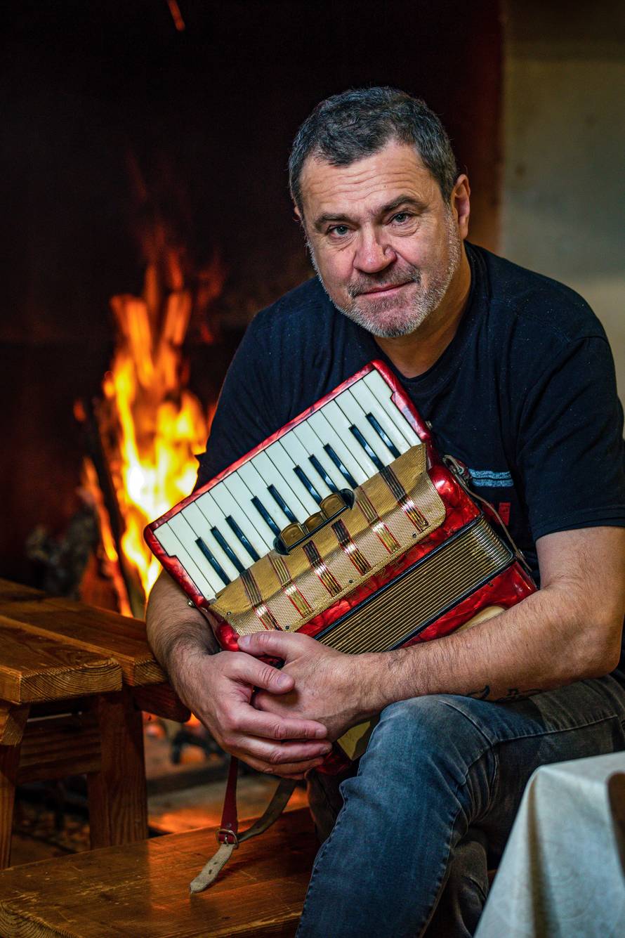 Alen Vitasović: 'Preživio sam, a bio sam blizu kraja. Povraćao sam krv... Supruga me spasila!'