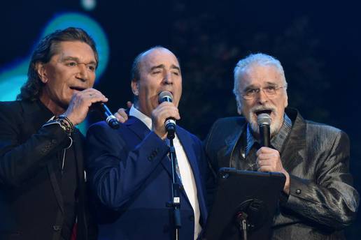 Stavros na koncert došao sa slomljenom nogom: 'Zbog ovog bi ustao i sa samrtne postelje...'