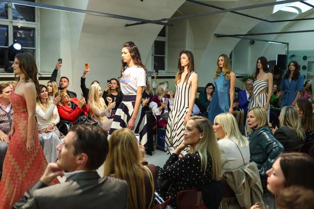 24 sata Zagreb: Modna revija brenda Duchess Snježane Schillinger u Muzeju grada Zagreba