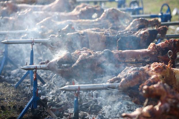 Zagreb: Počele pripreme za sutrašnju proslavu blagdana Velike Gospe u Stenjevcu
