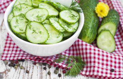 Mršavite zdravo, brzo i lako: U tome pomažu krastavci i celer