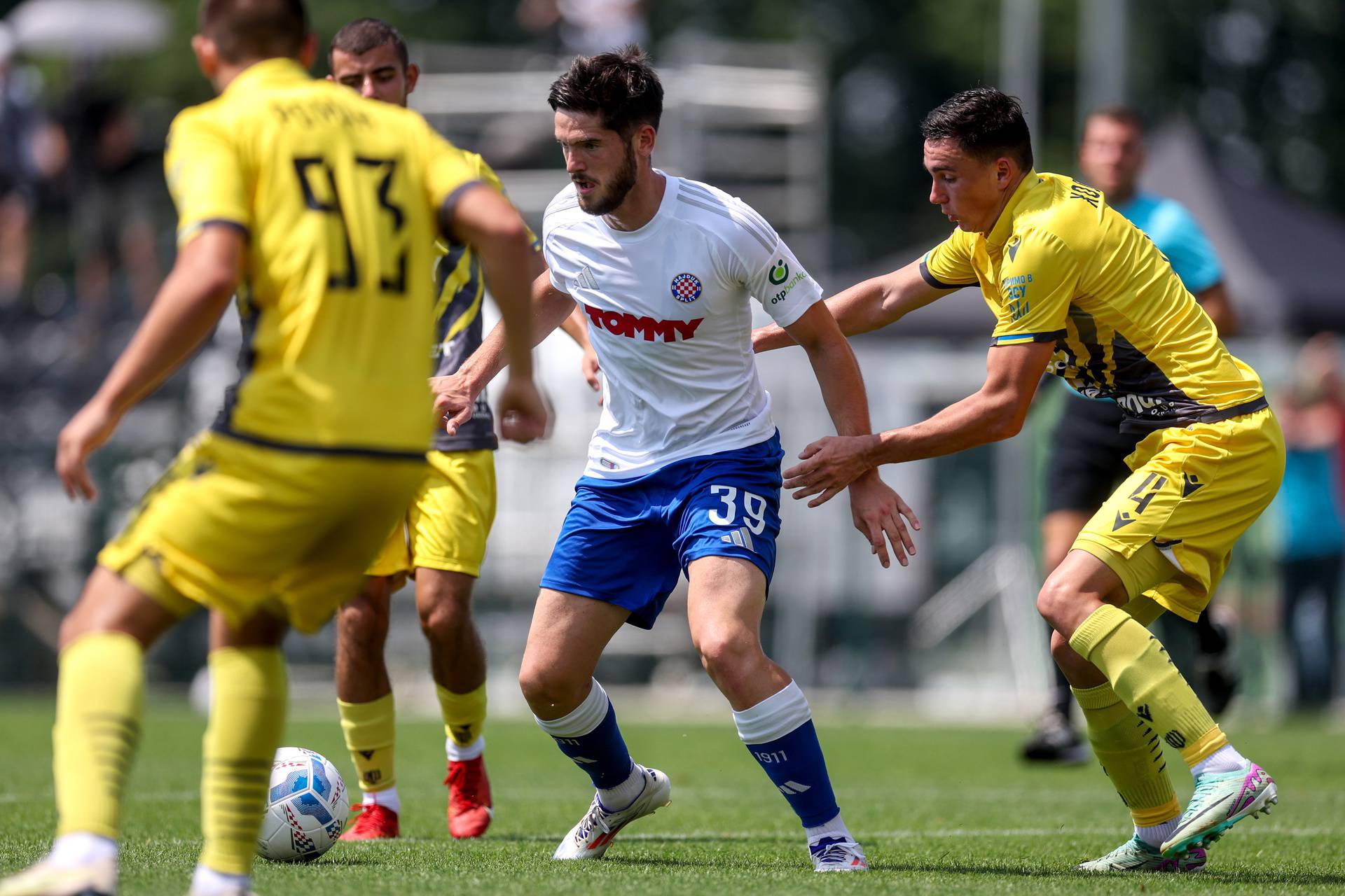 Radomlje: Prijateljska utakmica Rukh Lavov - Hajduk