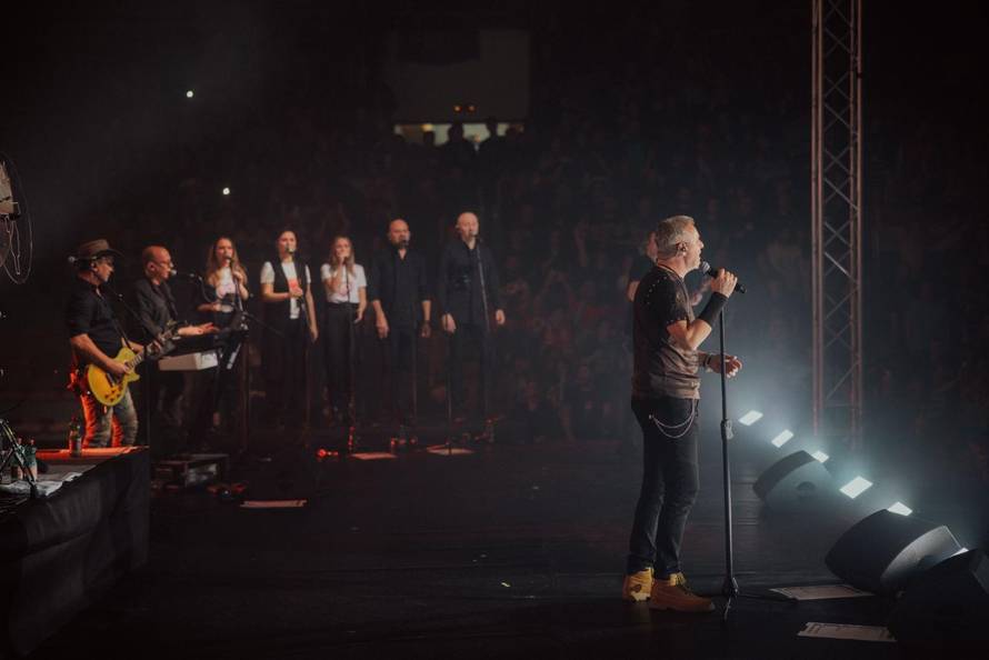 Thompson na koncertu u Rijeci: Nismo mi fašisti. To osuđujemo