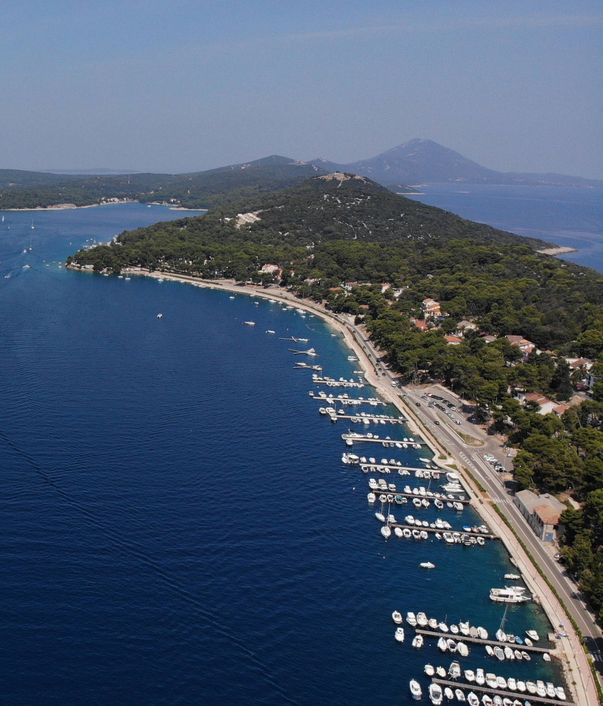 Kod aerodroma na LoÅ¡inju sruÅ¡io se avion, ima ozlijeÄenih