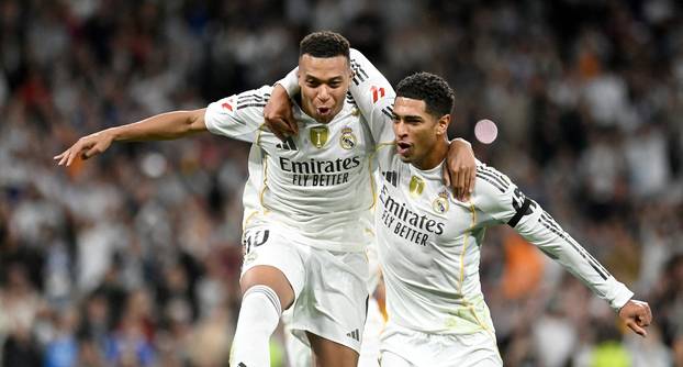 LaLiga - Real Madrid v Valencia