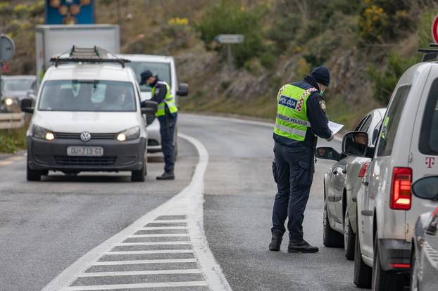 Župa dubrovačka: Policija vrši kontrole u prometu