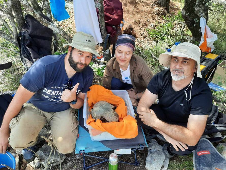 FOTO Arheolozi na Pelješcu pronašli grčko-ilirsku kacigu staru više od 2500 godina!