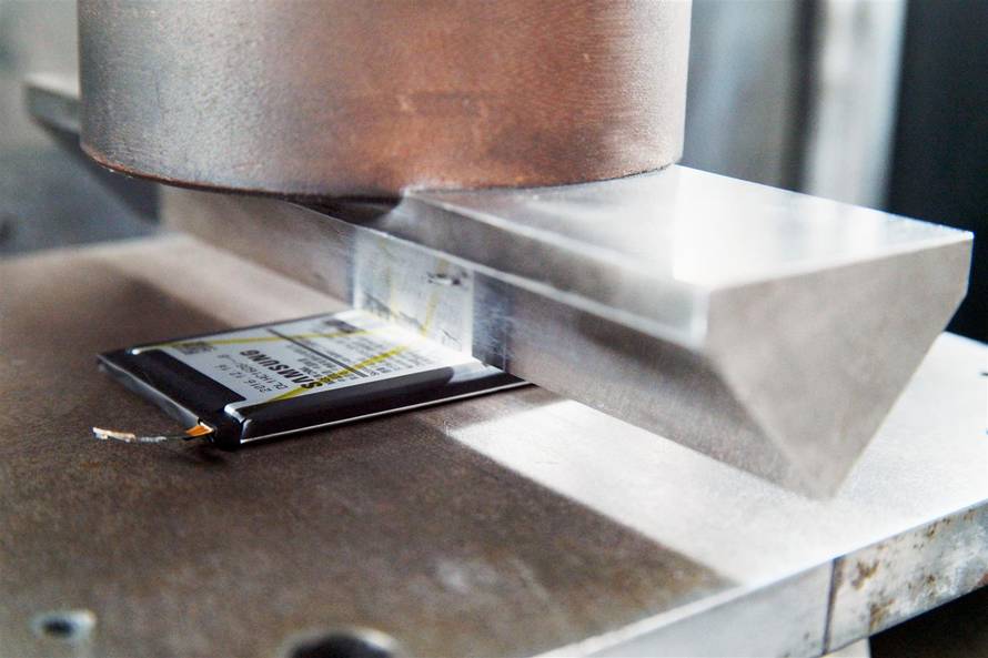 Samsung napokon otkrio zašto su eksplodirali njihovi telefoni