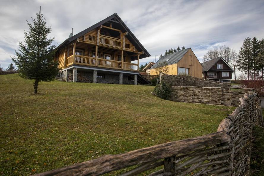 Mamićevi prijatelji: 'Zdravko je sebi kupio i stan u Međugorju'