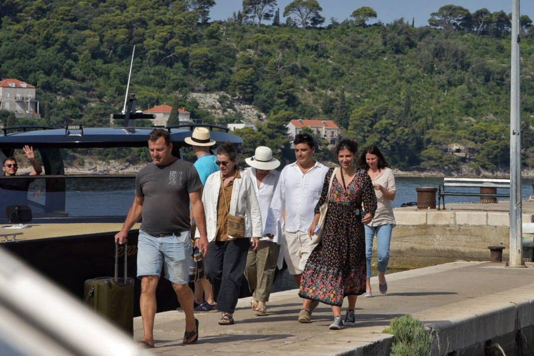 Oskarovka na Lopudu: 'Uživa u dalmatinskoj kuhinji, skroz je opuštena i oduševljena obalom'