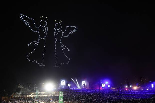 Scenografija dronovima na  koncertu Marka Perkovića Thompsona 