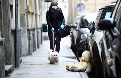 Ideja za aktivnu izolaciju: Lov na plišane medvjediće po ulici