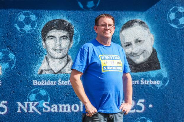 Samobor: Davor Koščić ispred murala NK Samobor