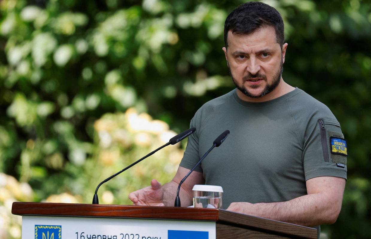Zelenski pozvao Zapad da Rusima zabrane ulaz u zemlje. Kremlj: 'Poziv je iracionalan'