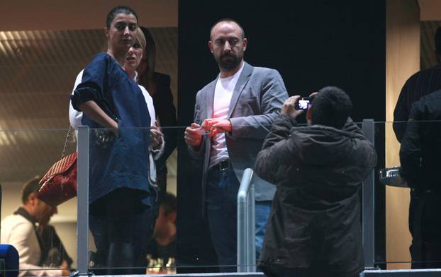 Zagreb: Onur uživa u nastupu Stinga i Kraljevskog filharmonijskog orkestra