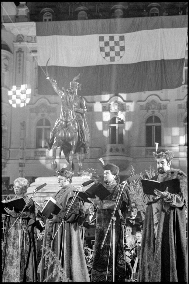 Zagreb: Svečano otkrivanje spomenika banu Josipu Jelačiću na istoimenom trgu, 15.10.1990.
