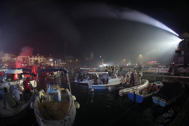 Vela Luka: Održan koncert "Trag u beskraju" posvećen Oliveru Dragojeviću