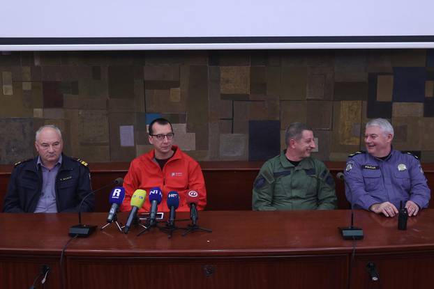 Rijeka: Konferencija za medije nakon uspješne akcije izmještavanja i neutralizacije mine