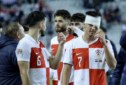 FOTO Sve za Hrvatsku, pa čak i krvave glave! Pogledajte kako su 'vatreni' slavili na Poljudu