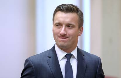 Tušek podnosi ostavku nakon afere koju su otkrila 24sata
