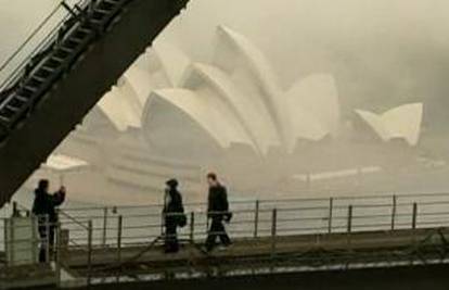 Sydney: Vjenčali se na 134 metara visokome mostu