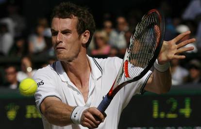 Andy Murray prekinuo je s curom zbog PlayStationa!?