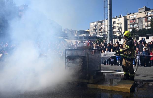 Zagreb: Dani otvorenih vrata u JVP Zagreb