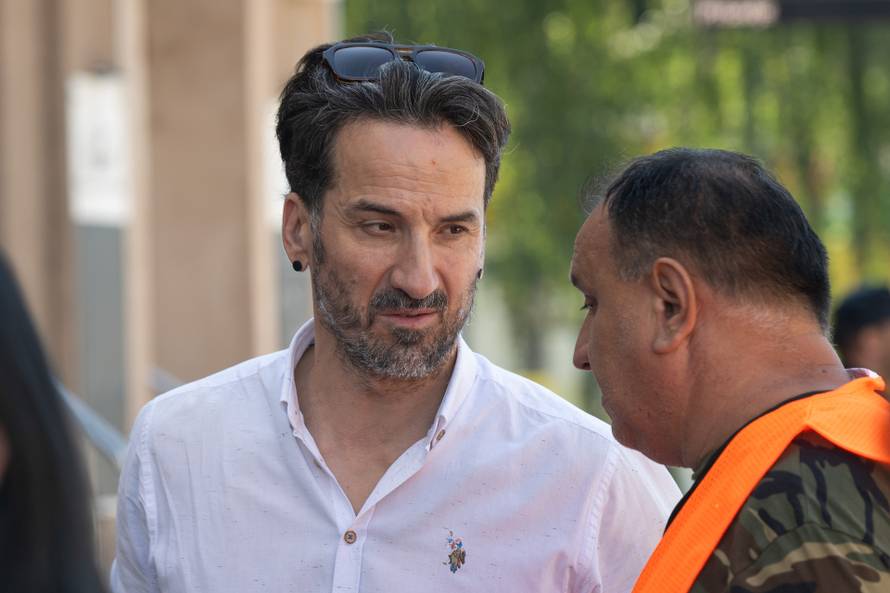 Zagreb: Lukač peradarstvo prosvjeduje zbog toga što moraju ubiti 170.000 kokoši