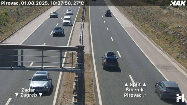 FOTO Kreće udarni vikend, kod Lučkog se zagužvalo: Kolone su prema moru, vozi se usporeno