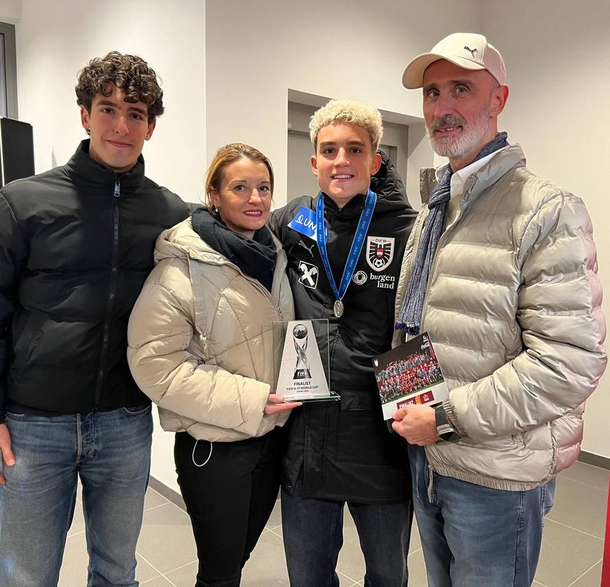 Hrvatski dragulj postao svjetski viceprvak s Austrijom! HNS još čeka: 'Nicolas tu osjeća toplinu'