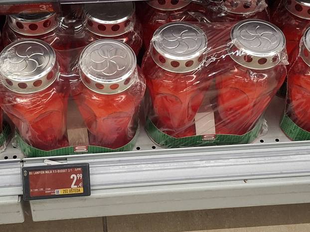 Ponuda lampiona u Intersparu u Supernovi Buzin