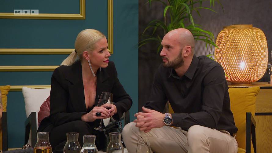 Nikad dosadno na večeri, a svoj komentar dali i eksperti: 'Ako joj sad nije jasno, kada će biti?'