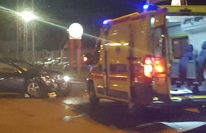Nesreća u Dubravi: Dvoje iz smrskanog auta teže ozlijeđeno