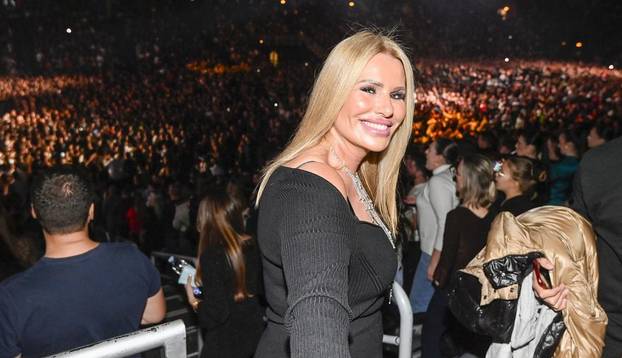 Zagreb: Poznati na prvom koncertu  Aleksandre Prijović