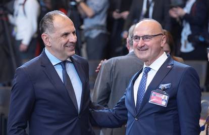 Grlić Radman upozorio NATO na stanje u Bosni i Hercegovini
