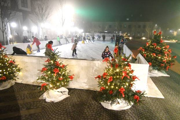 Advent u Đurđevcu priovalči mnoštvo posjetitelja 