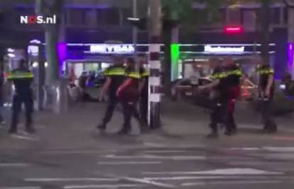 Neredi u Den Haagu, premijer mlade naziva 'retardiranima'