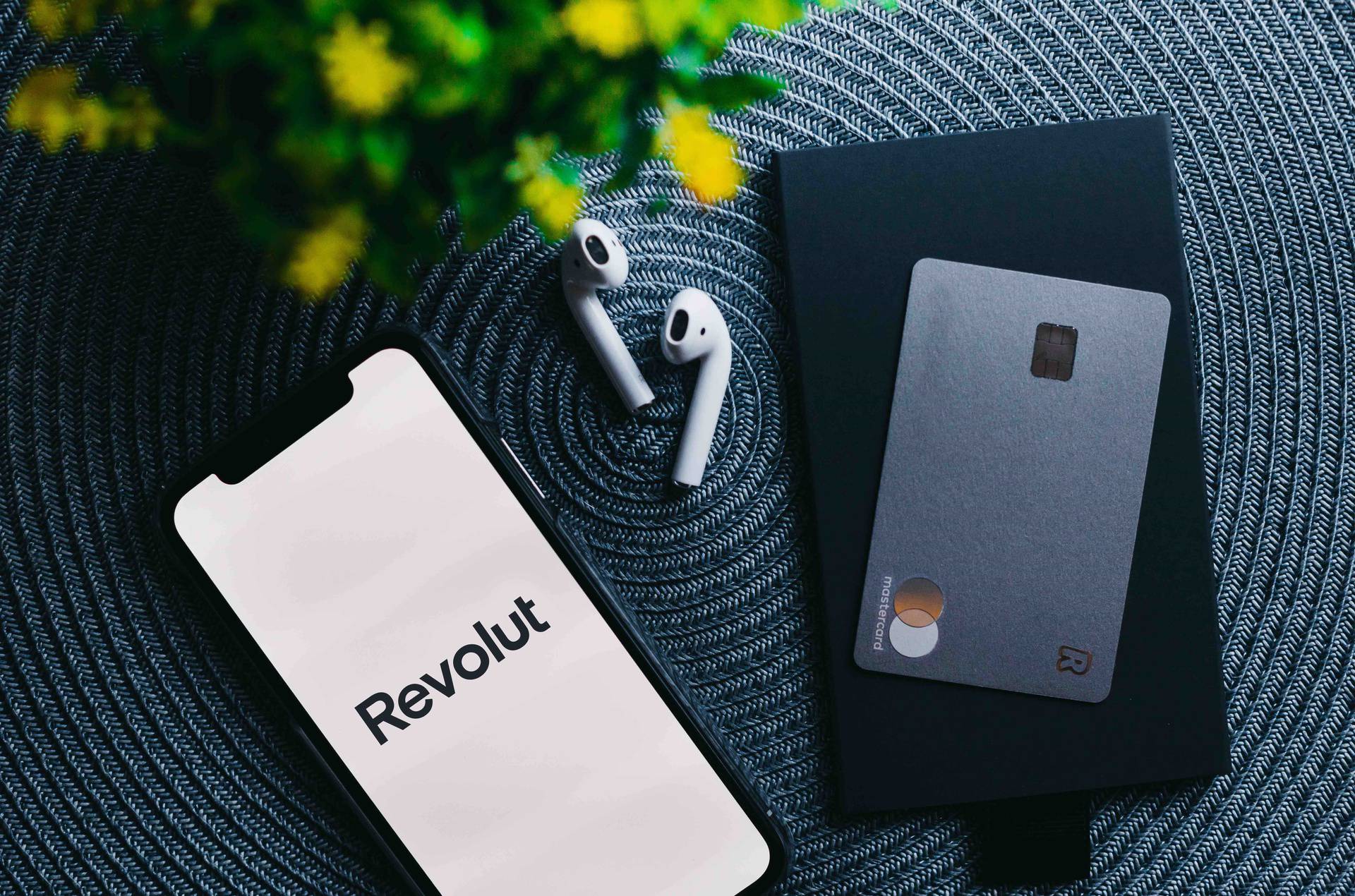 Revolut, koji će sada poslovati i kao banka u Hrvatskoj, nudi depozitne račune